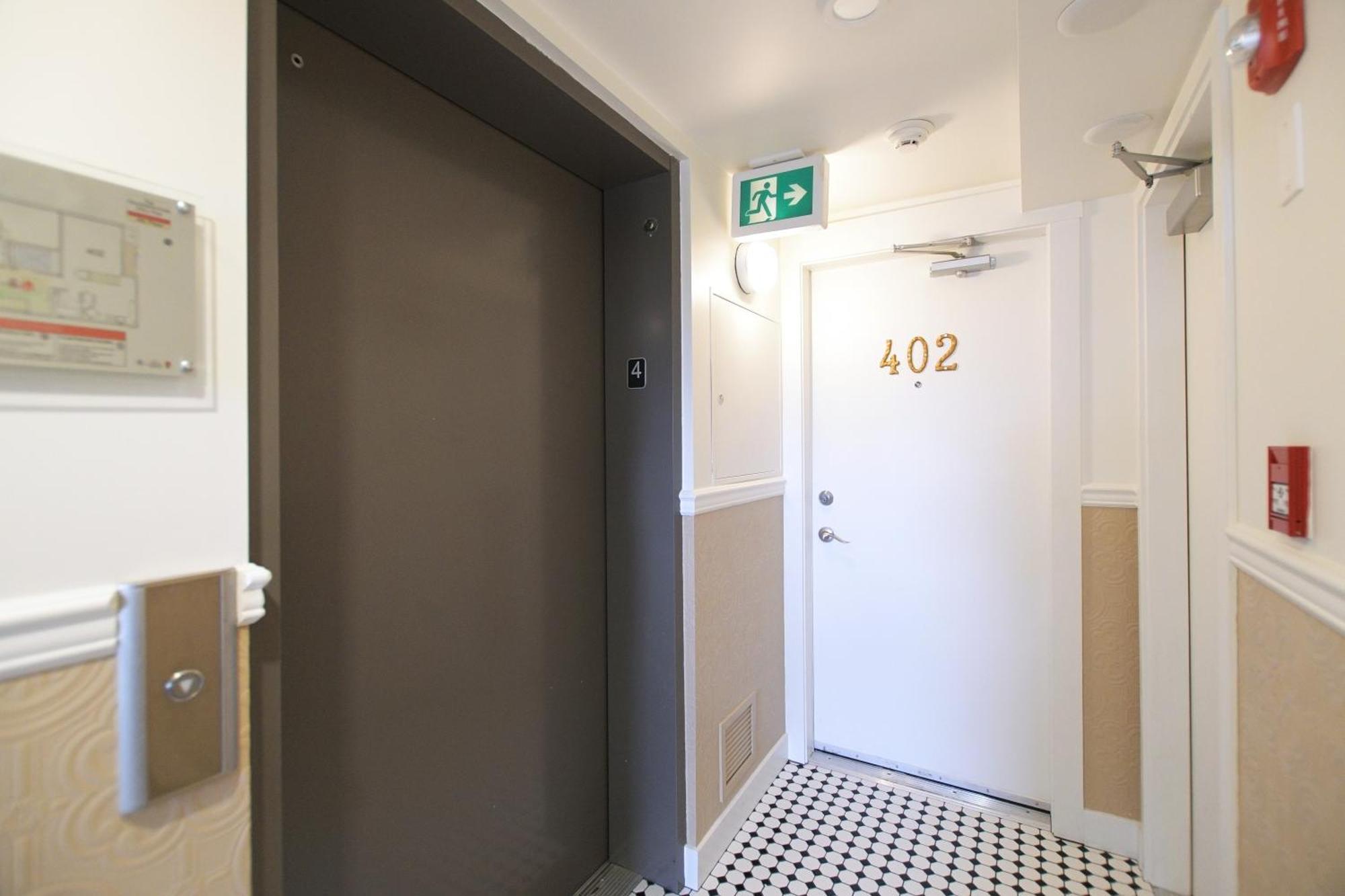 Victoria'S Parliamentary Suite With Private Rooftop Patio & Harbour View Eksteriør billede