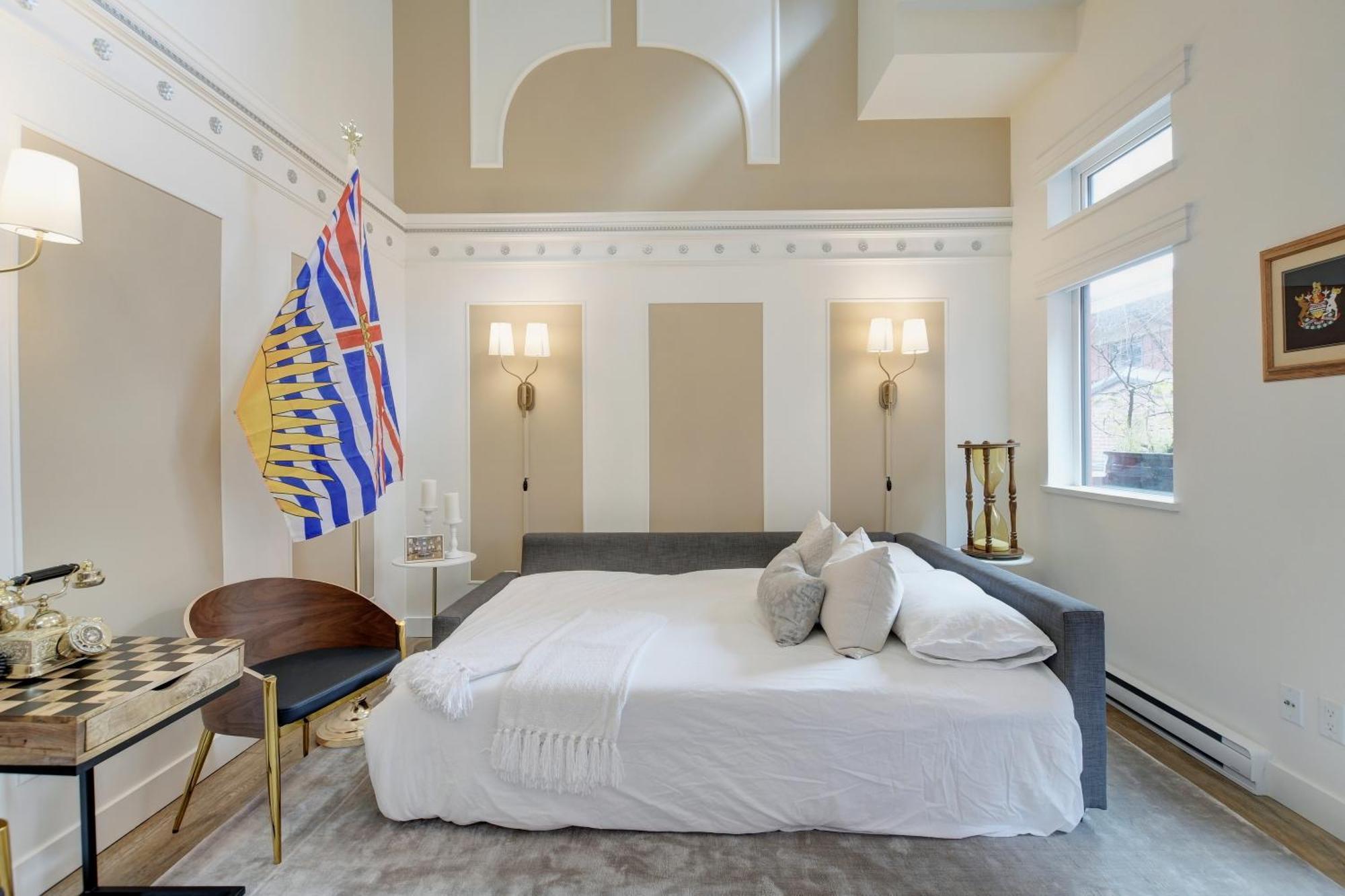 Victoria'S Parliamentary Suite With Private Rooftop Patio & Harbour View Eksteriør billede